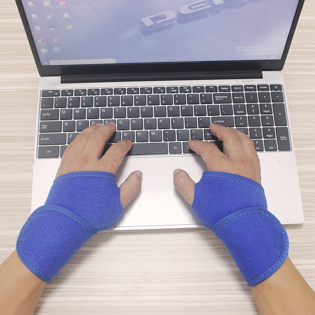 Wrist Support Brace/Carpal Tunnel/Hand Support, Adjustable for Arthritis and Tendinitis, Joint Pain Relief