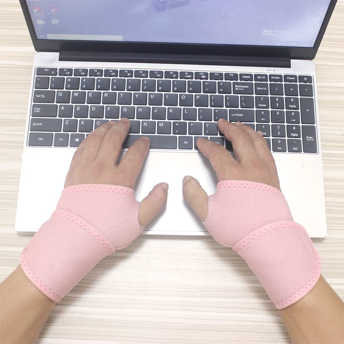 Wrist Support Brace/Carpal Tunnel/Hand Support, Adjustable for Arthritis and Tendinitis, Joint Pain Relief